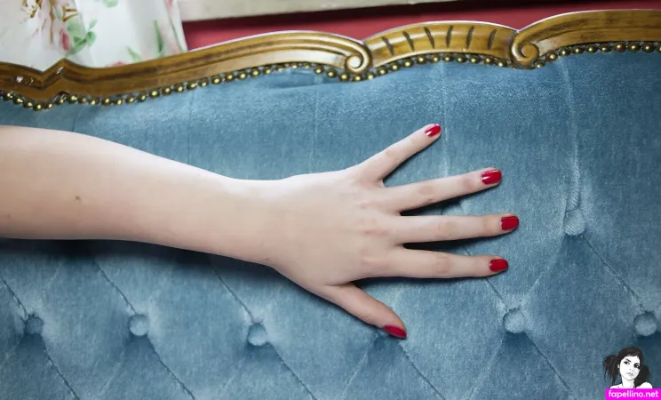 Karmina OnlyFans Thumbnail #x2jRswuNEG