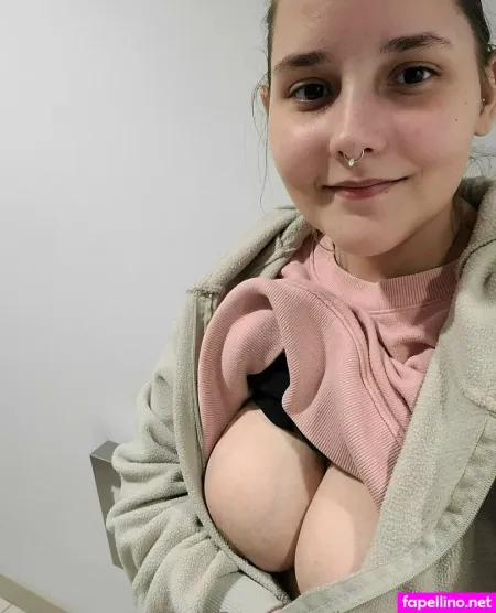 Karnevalleiya OnlyFans Thumbnail #trIlhkpixr