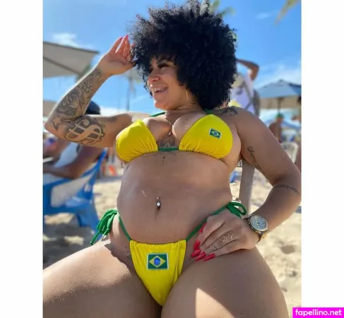 Karol De Souza Main Profile Photo