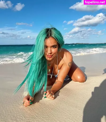 Karol G OnlyFans Thumbnail #7cdd8xL353