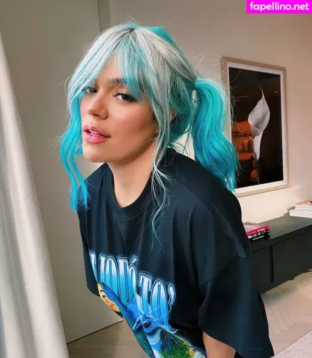 Karol G OnlyFans Thumbnail #sz7iDfaN6u