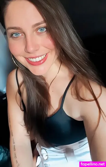 Karol Gaucha OnlyFans Thumbnail #M53kkh6lCb