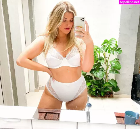 Karol Scheler OnlyFans Thumbnail #W9yovFfDHF