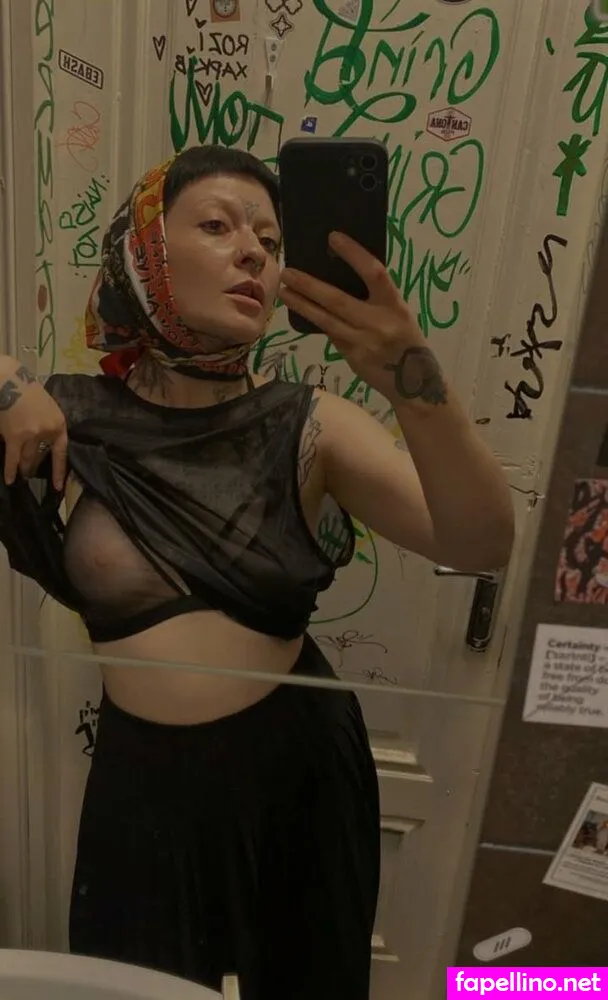 _karolstardust_ Nude Leaked OnlyFans Photo #1ChvshxkTt