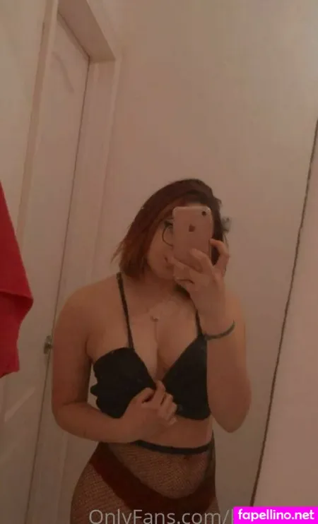 Karolavix OnlyFans Thumbnail #EV0YehxPqG