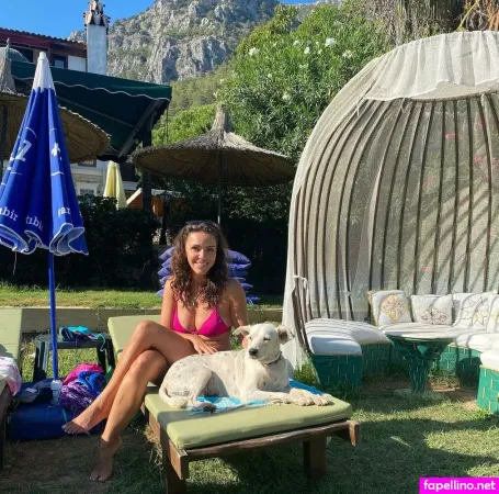 Karolin Fiekci OnlyFans Thumbnail #2422Lgq3Za
