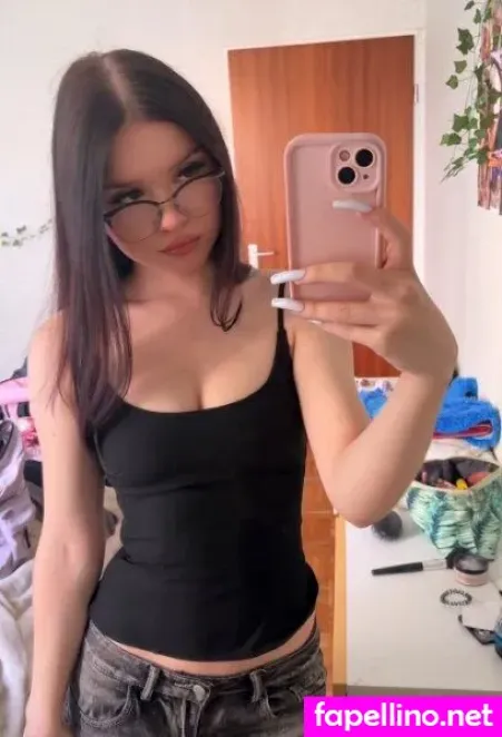 Karolin Ka OnlyFans Thumbnail #5Nm27CT2Jw