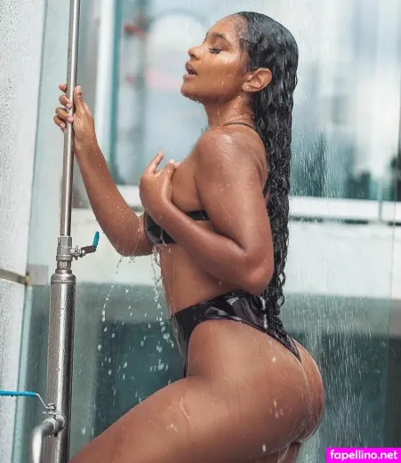 Karolina Achong OnlyFans Thumbnail #WsaRwkx1eT