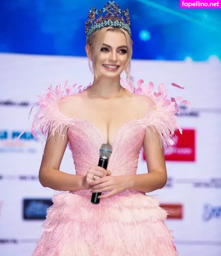 Karolina Bielawska OnlyFans Thumbnail #RyEyQSn7e2