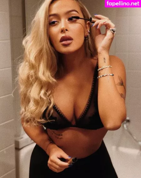 Karolina Meschino OnlyFans Thumbnail #NP2BlBcaCH