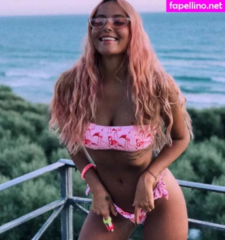 Karolina Meschino OnlyFans Thumbnail #a2lkCf2yan