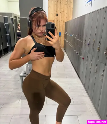 Karolina Simkus OnlyFans Thumbnail #ZZcDwQHAn5