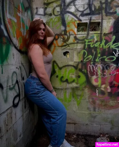 Karolina Simkus OnlyFans Thumbnail #xPgHZvbAFR