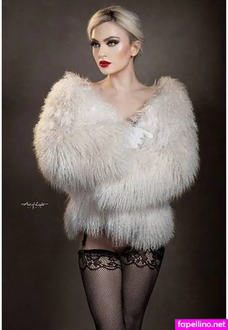 Karolinag OnlyFans Thumbnail #mmu7tZ3Aev