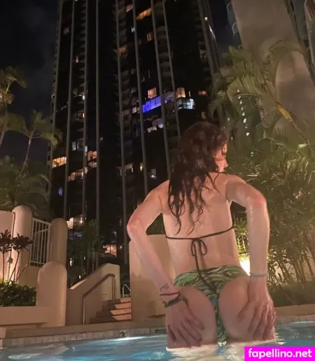 Karolinawhaley OnlyFans Thumbnail #ZUsgXCDJVS