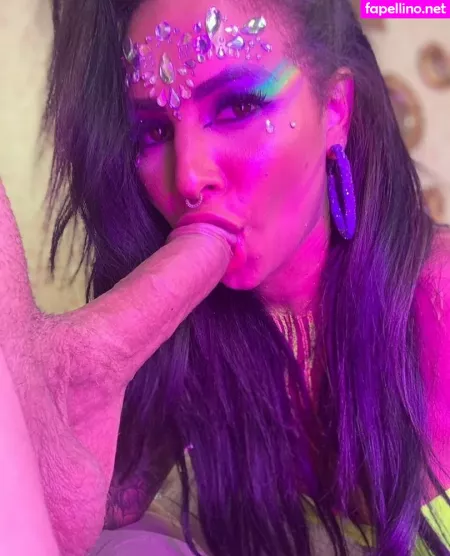 Karoline Coutinho OnlyFans Thumbnail #P4IaSwdgVT