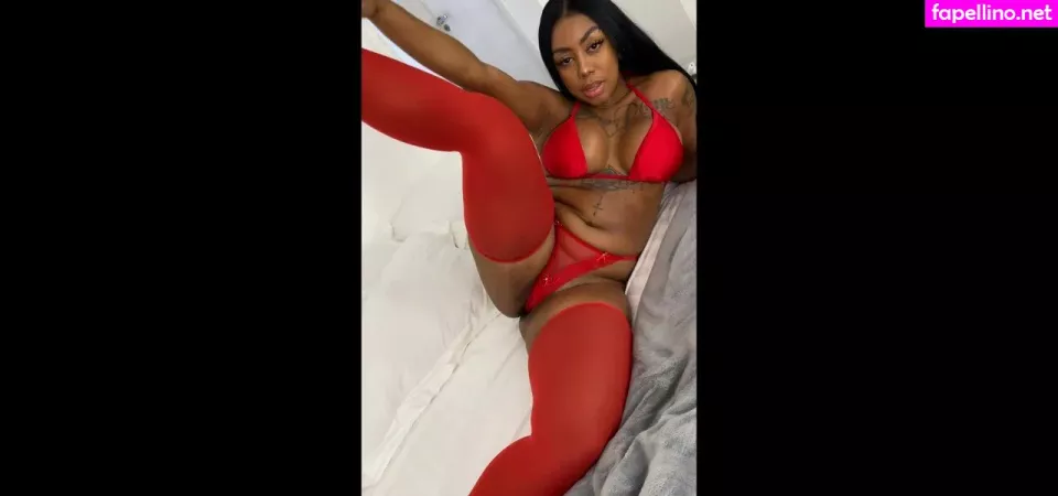 Karoline Coutinho OnlyFans Thumbnail #fmHnykp9Kn