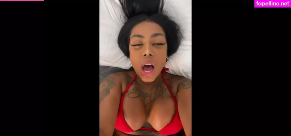 Karoline Coutinho OnlyFans Thumbnail #oOVXQe4A7e