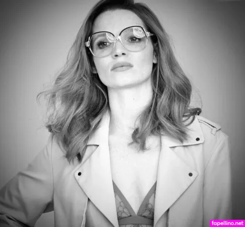 Karoline Herfurth OnlyFans Thumbnail #eaYpxH1Cgi