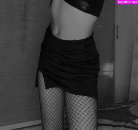 Karoll Valencia OnlyFans Thumbnail #9ymuHXZDXO