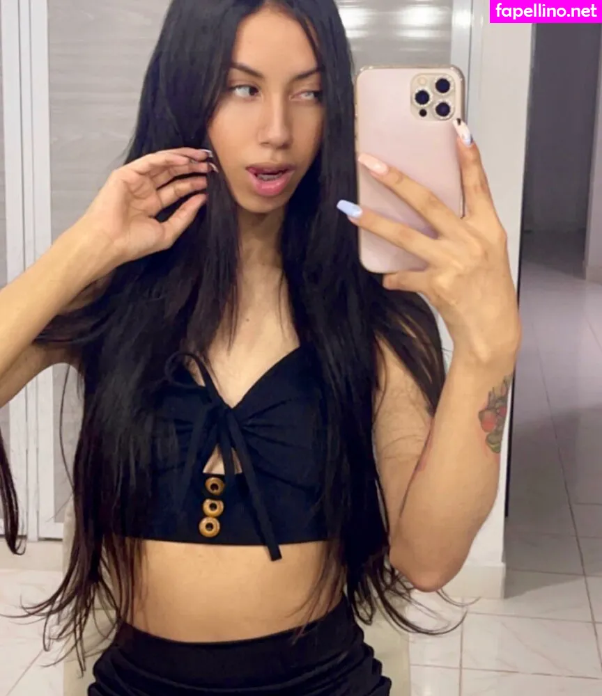 dramakaroll, lovelykaroll Nude Leaked OnlyFans Photo #Lnt4trGdpP