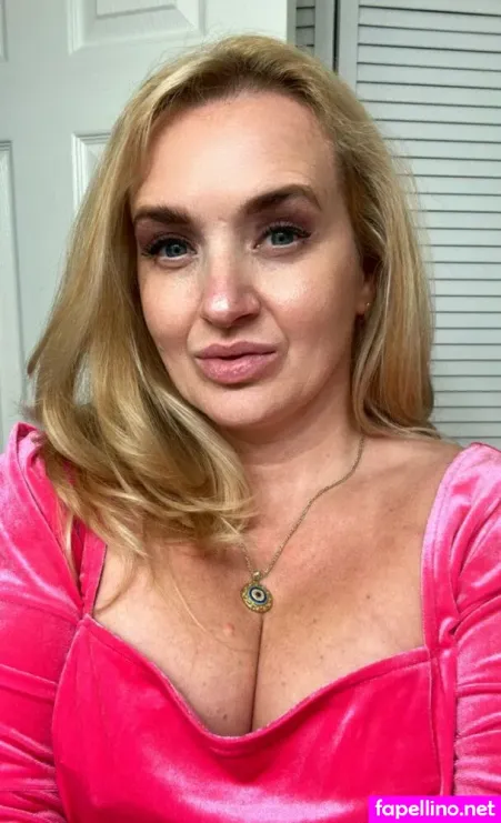 Karon Collette OnlyFans Thumbnail #gfXbUTdJOv