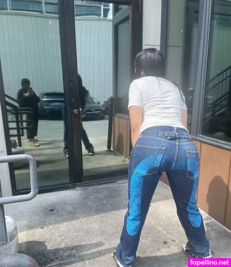 Karrahbooo OnlyFans Thumbnail #0x6sSGnWYo