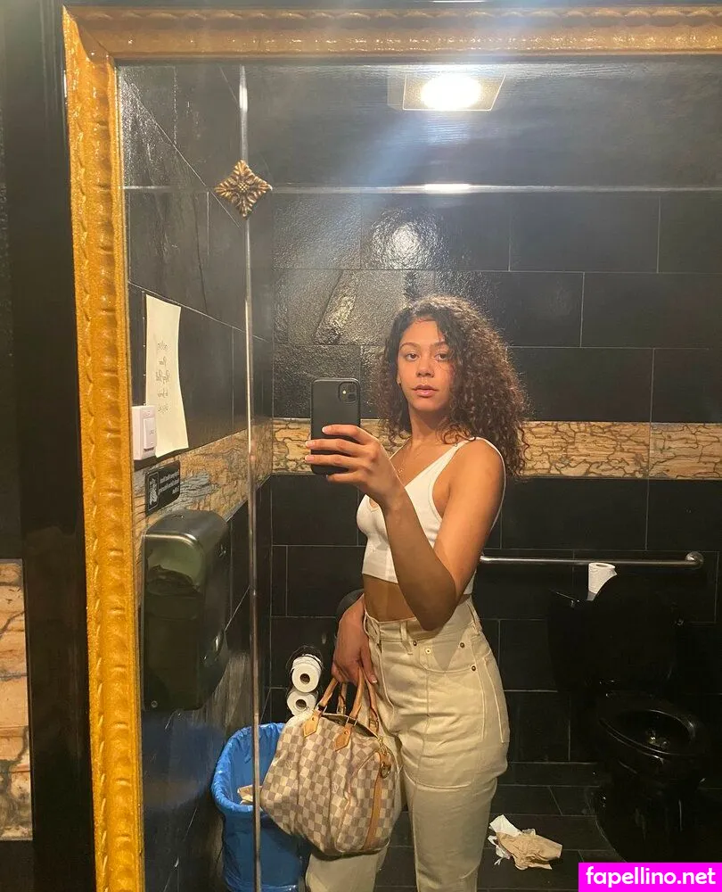 karrahbooo Nude Leaked OnlyFans Photo #4BT7RarLhm