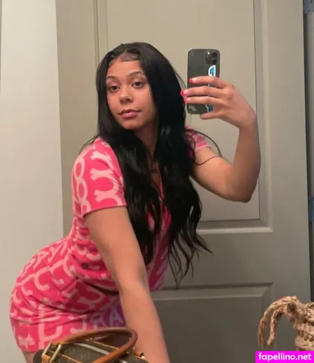 Karrahbooo OnlyFans Thumbnail #ts2Jj6BkR3