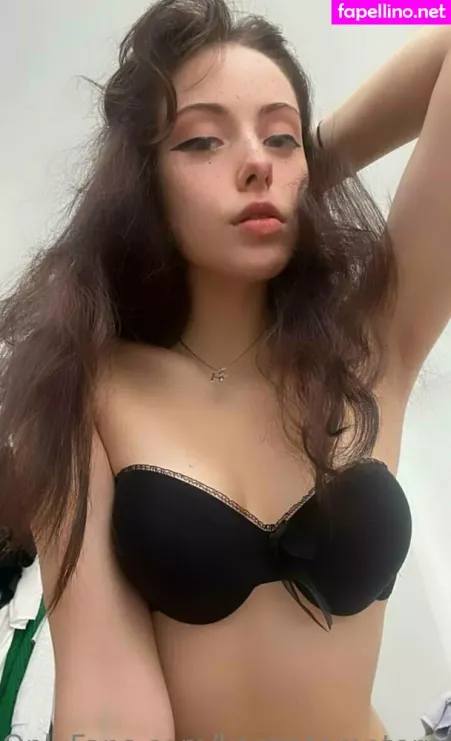 Karrratempterrr OnlyFans Thumbnail #x8pxF9FYbz