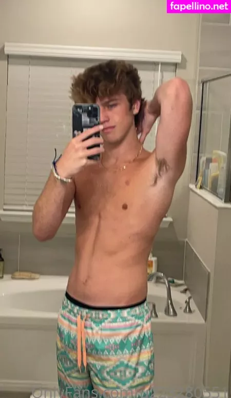 Karsen Scott OnlyFans Thumbnail #Q4fEOfVQvf