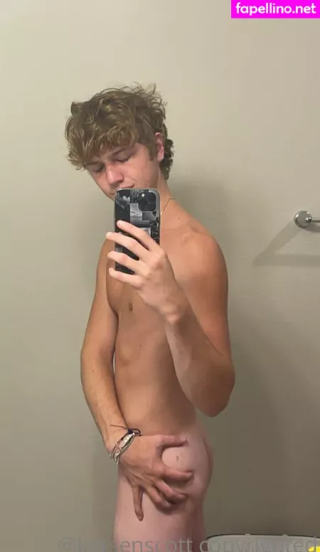 Karsen Scott OnlyFans Thumbnail #pDBw0YJnWx