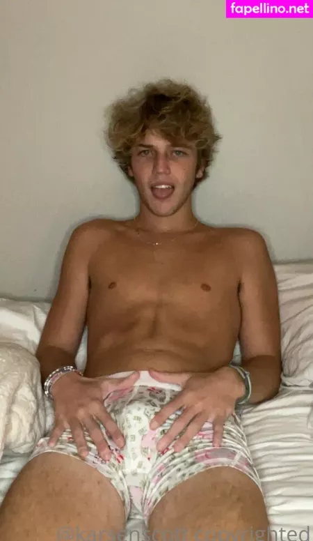 Karsen Scott OnlyFans Thumbnail #yo5S4wk4gi