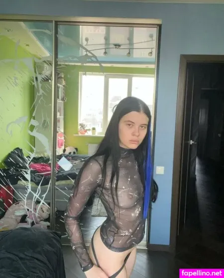 Karynee OnlyFans Thumbnail #46SiYeOFv9