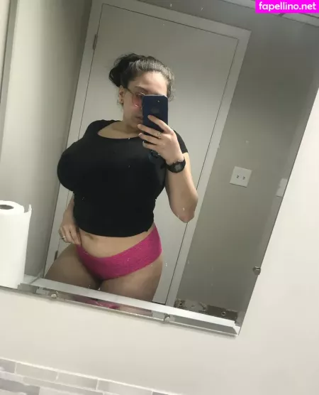 Kashabaee OnlyFans Thumbnail #gdehA1h3UW