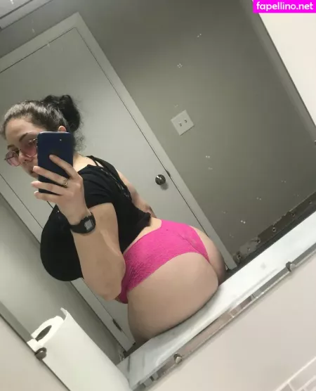 Kashabaee OnlyFans Thumbnail #kFAdyNc5h4