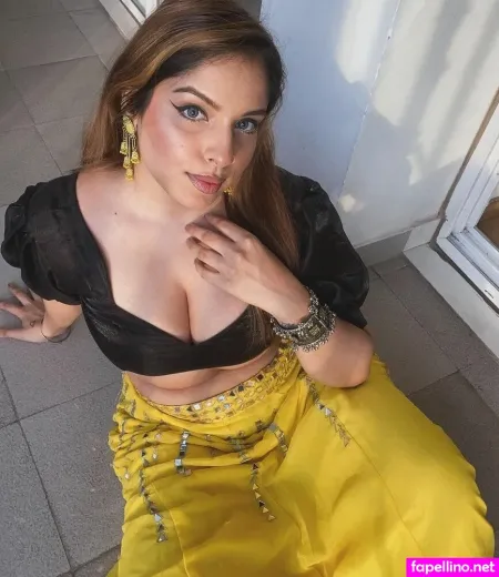 Kashi Verma Main Profile Photo