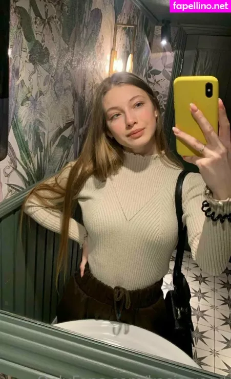 Kasiawood OnlyFans Thumbnail #jWyLaaeZna