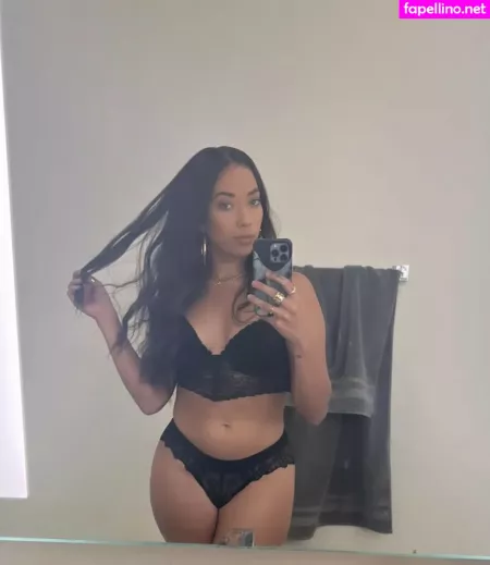 Kassandra Lee OnlyFans Thumbnail #KP7X8ospGu