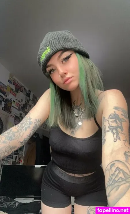 Kaszxfree 2 OnlyFans Thumbnail #41pJAXdJDv