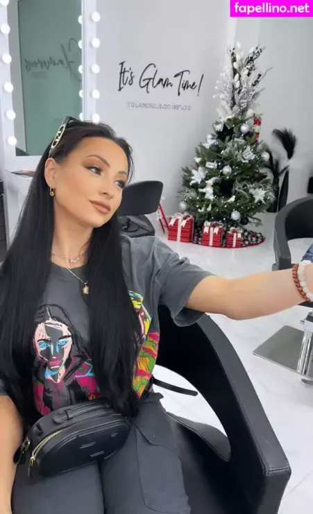 Kat Corrao OnlyFans Thumbnail #G3ecUJvygV