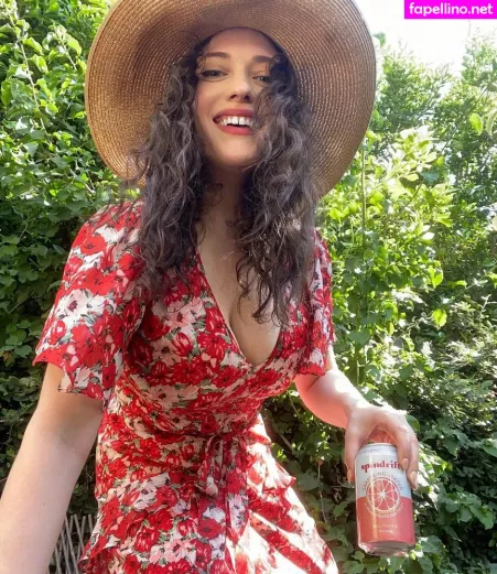 Kat Dennings OnlyFans Thumbnail #4Fj2Azh7Xb