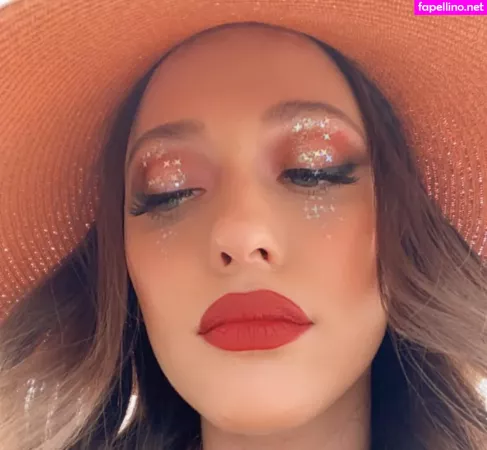 Kat Dennings OnlyFans Thumbnail #DMm6Zr8cCs