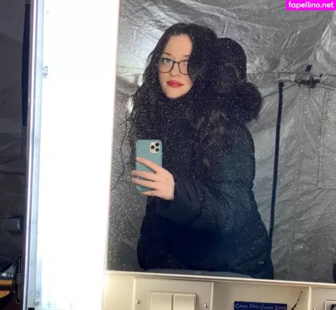 Kat Dennings OnlyFans Thumbnail #fMnNFCCEIJ