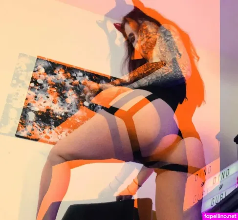Kat Edwards OnlyFans Thumbnail #VNgTeq1r2u
