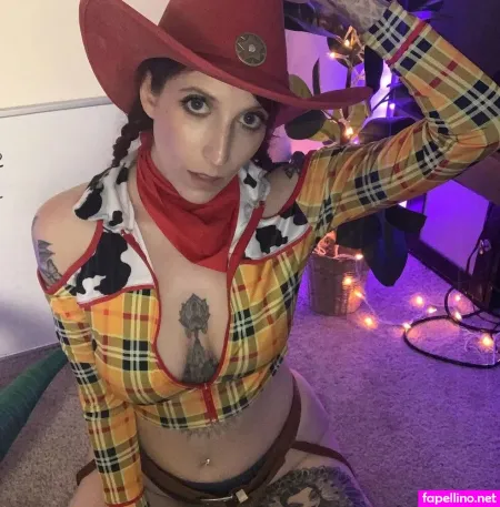 Kat Edwards OnlyFans Thumbnail #uU89rH9TN9