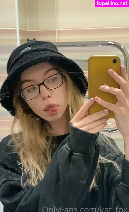 Kat Fox OnlyFans Thumbnail #WArR9MSZ1v