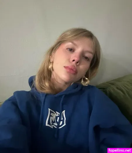 Kat Madeira OnlyFans Thumbnail #2oobanKzfB