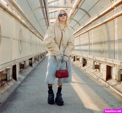 Kat Madeira OnlyFans Thumbnail #m7jOZuabZy