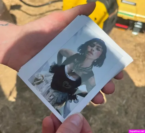 Kat Moss OnlyFans Thumbnail #0HVzS40zYw